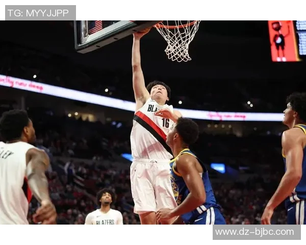 11月15日开拓者与湖人精彩对决录像回放全程回顾与分析